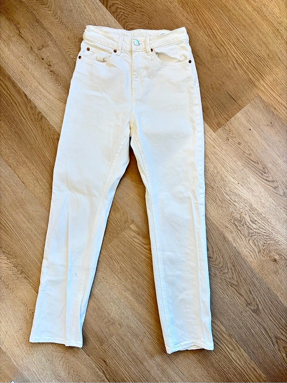 H&M White Skinny Jeans size 2